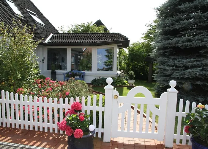 بيت ضيافة Gaestehaus Gudrun 3*